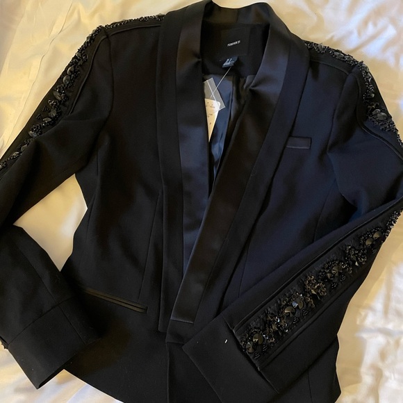 Elegant Black Beaded Blazer forever21 size small - Picture 1 of 5